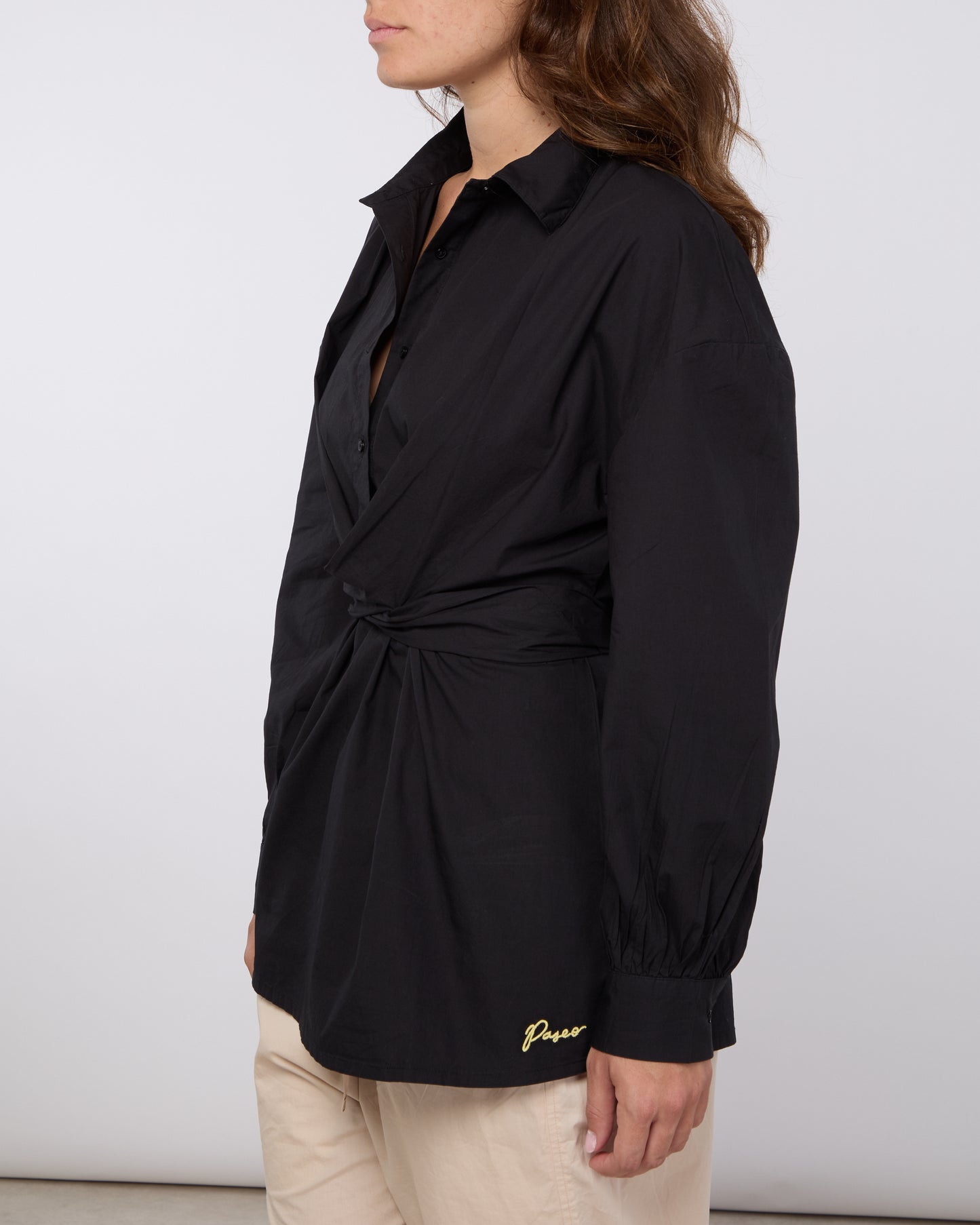 Noir F DW004 2