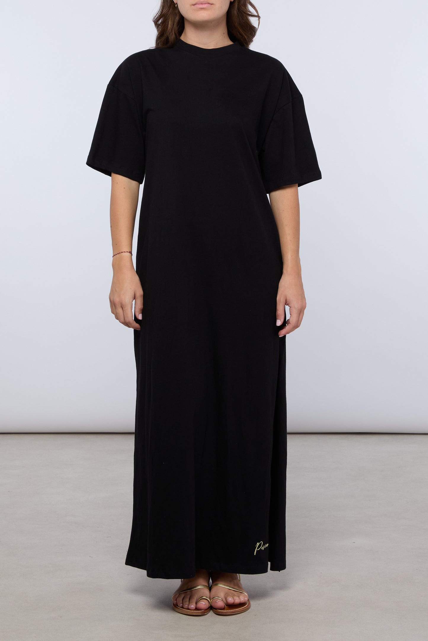 Noir F DW005 1
