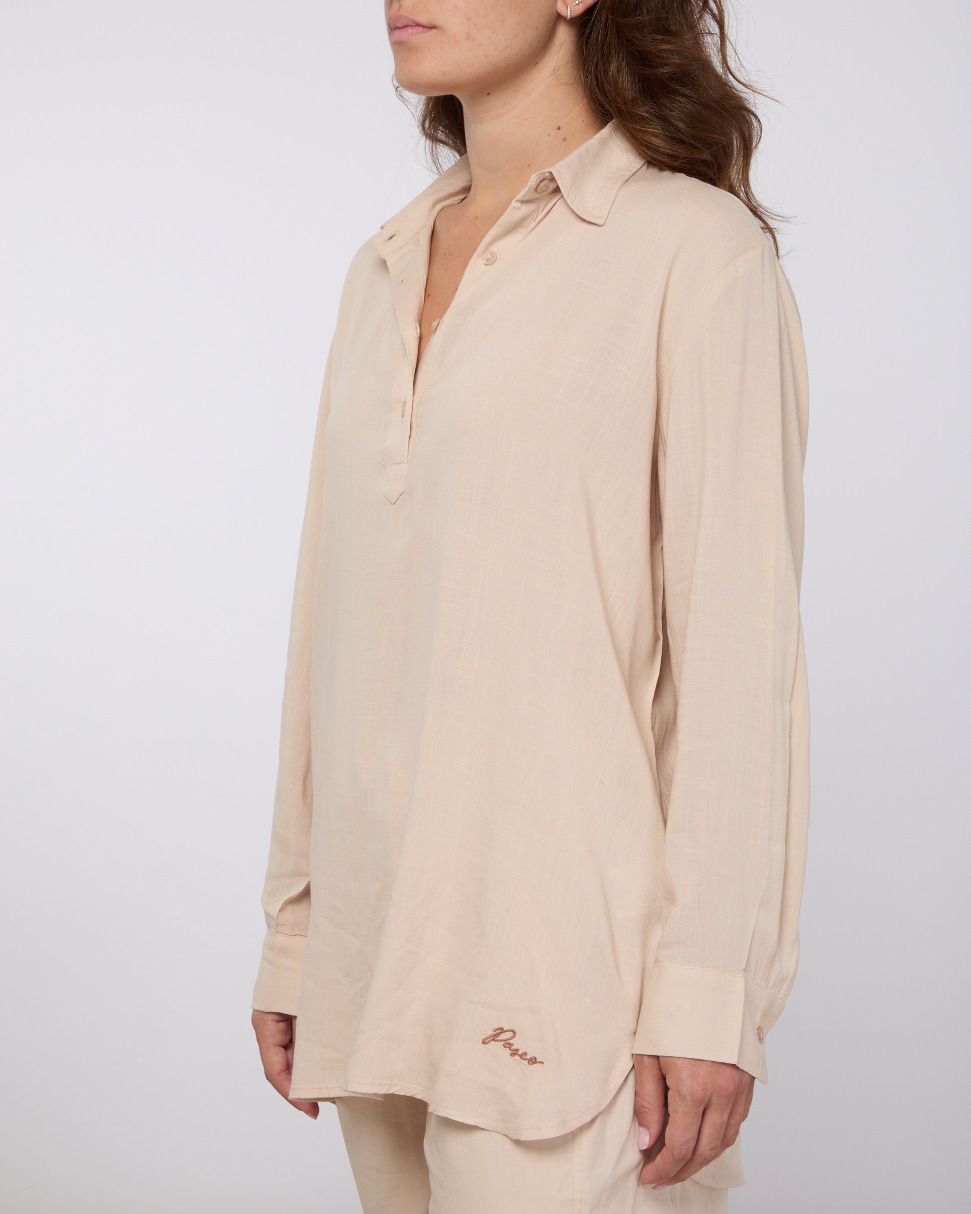 Beige SW001 2