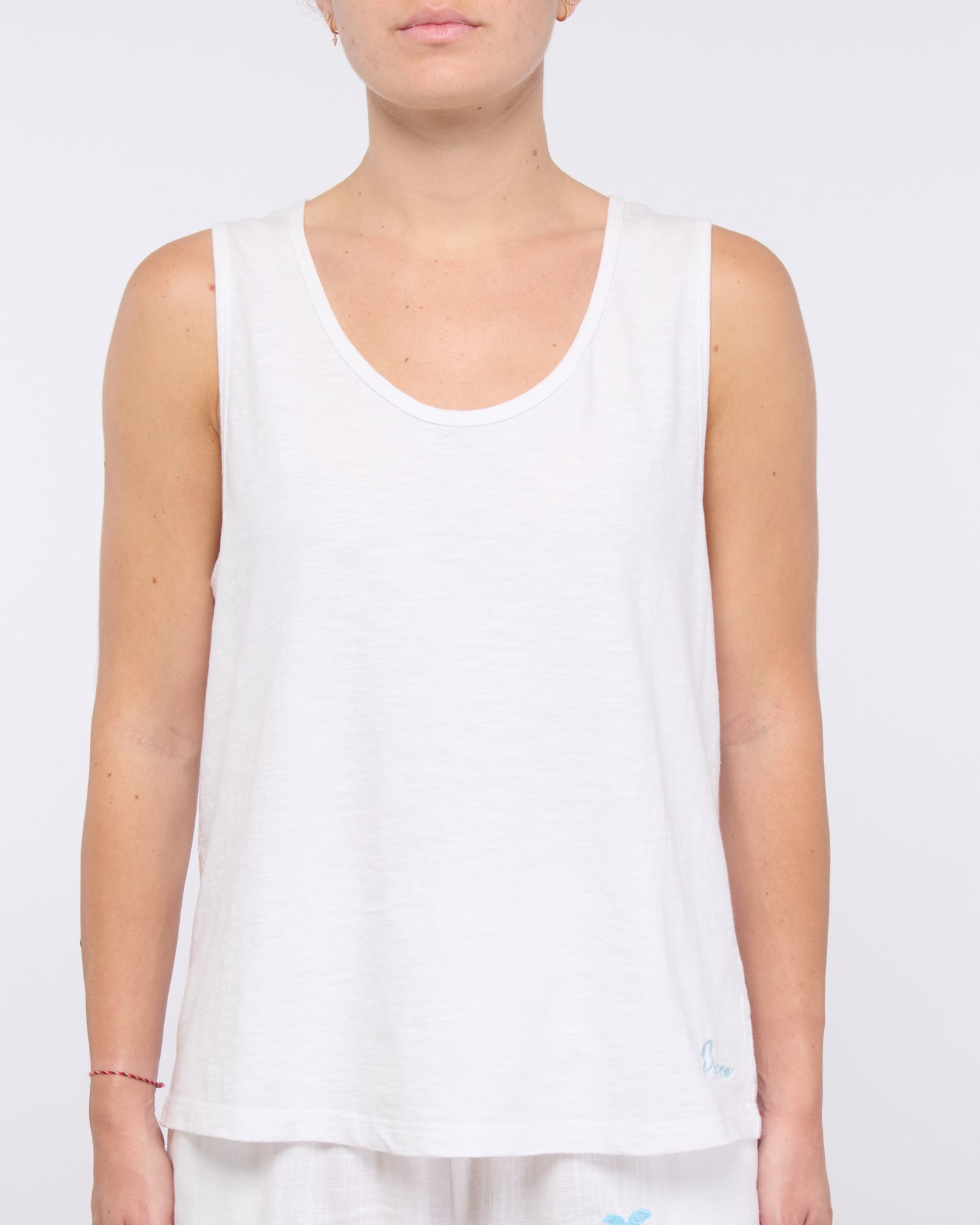 Blanc F TW004 1